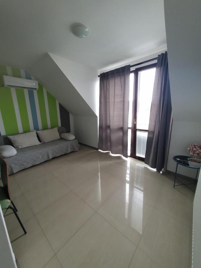 HajdúszoboszlóLexi Family Apartman公寓 外观 照片